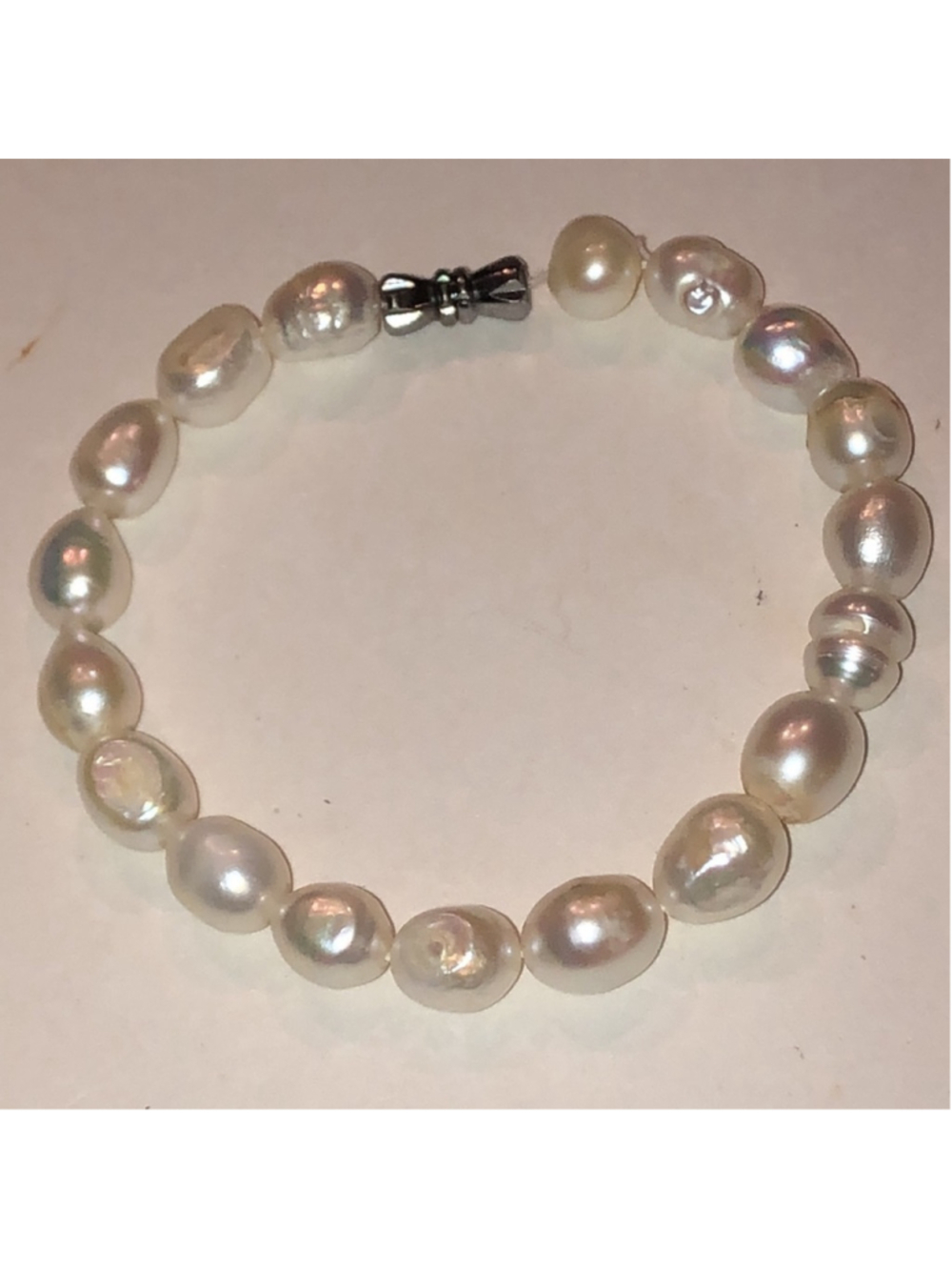 Elegant White Genuine Baroque Pearl Bracelet